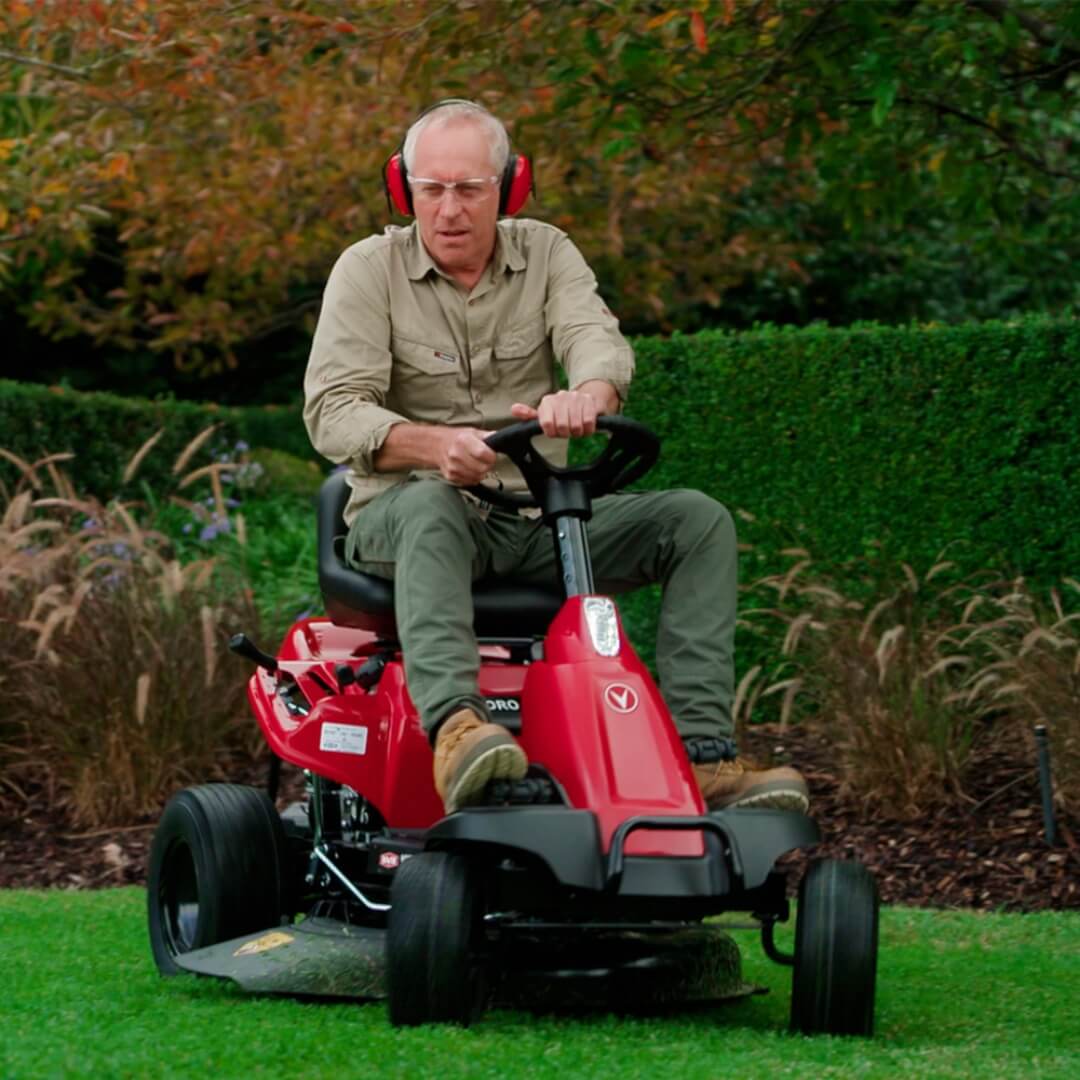 Ride On Mowers For Small Lawns Around 1 Acre